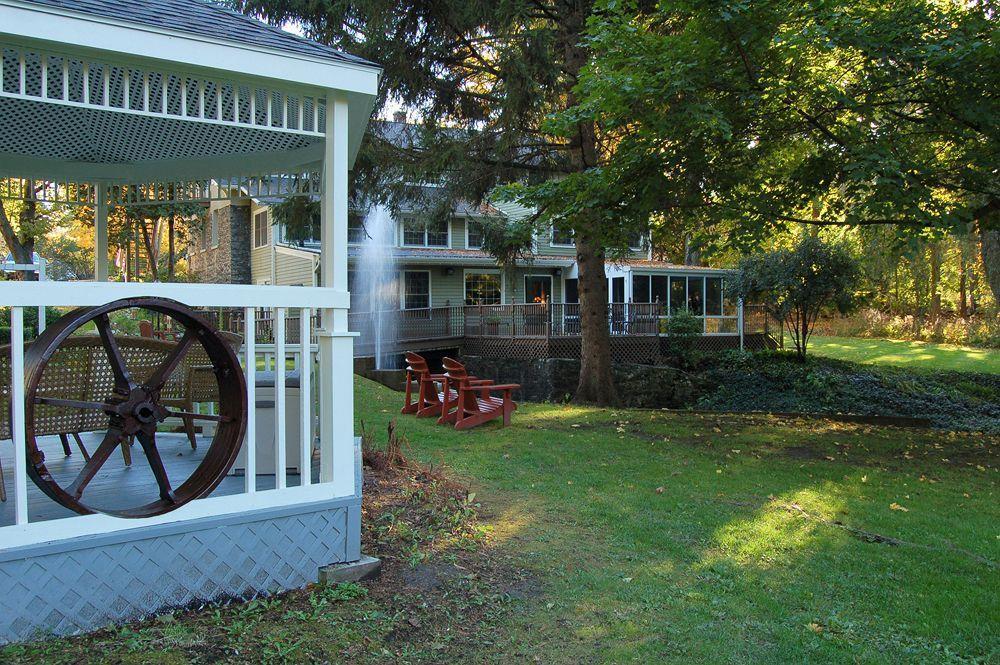 Genesee Country Inn B&B Mumford Exteriör bild