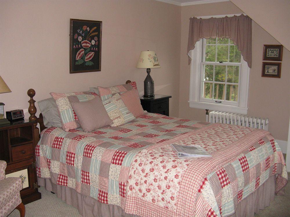 Genesee Country Inn B&B Mumford Exteriör bild